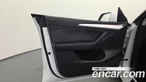 Tesla Model Y, 2023 — миниатюра 14