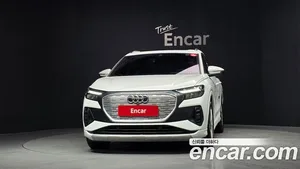 Audi Q4 e-tron, 2022 — миниатюра 3