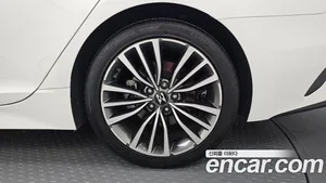 Kia Stinger, 2017 — миниатюра 7
