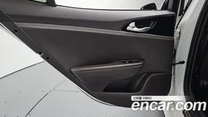 Kia Stinger, 2017 — миниатюра 15