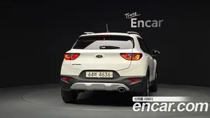Kia Stonic, 2017 — миниатюра 4
