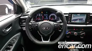 Kia Stonic, 2017 — миниатюра 19