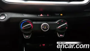 Kia Stonic, 2017 — миниатюра 22