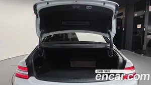 Genesis G80, 2022 — миниатюра 26