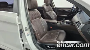 BMW 5-Series, 2018 — миниатюра 11