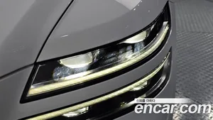 Genesis G80, 2023 — миниатюра 8