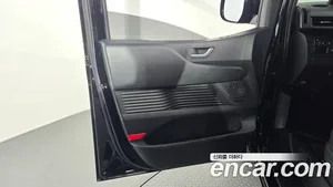 Hyundai Staria, 2025 — миниатюра 14