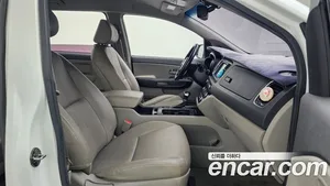 Kia Carnival, 2017 — миниатюра 11