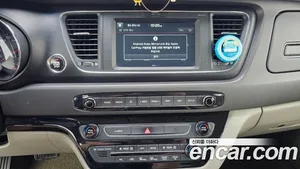Kia Carnival, 2017 — миниатюра 14