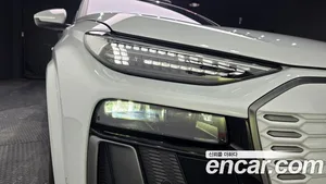 Audi Q6 e-tron, 2025 — миниатюра 7