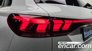 Audi Q6 e-tron, 2025 — миниатюра 8