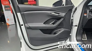 Audi Q6 e-tron, 2025 — миниатюра 13