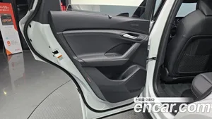 Audi Q6 e-tron, 2025 — миниатюра 14