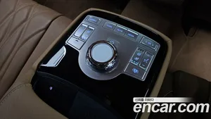 Genesis G80, 2025 — миниатюра 24