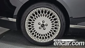 Genesis G80, 2025 — миниатюра 6