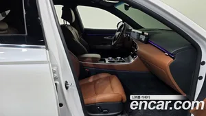 Genesis GV70, 2025 — миниатюра 17