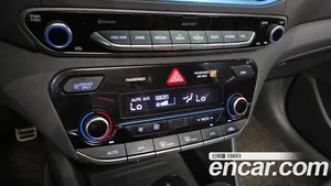 Hyundai Ioniq, 2016 — миниатюра 23