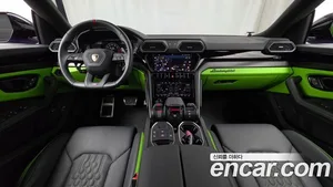 Lamborghini Urus, 2023 — миниатюра 10