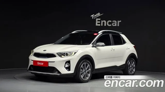 Kia Stonic, 2019 — фото автомобиля из Кореи
