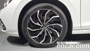 Volkswagen Golf, 2022 — миниатюра 4