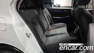 Volkswagen Golf, 2022 — миниатюра 16