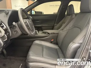 Lexus UX, 2025 — миниатюра 12