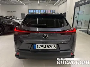Lexus UX, 2025 — миниатюра 4