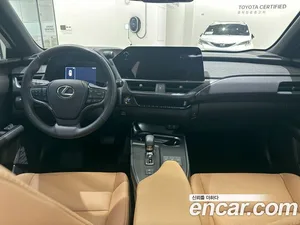 Lexus UX, 2025 — миниатюра 7