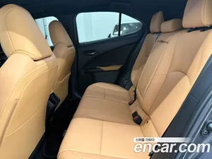 Lexus UX, 2025 — миниатюра 11