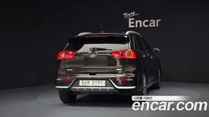Kia Niro, 2016 — миниатюра 4