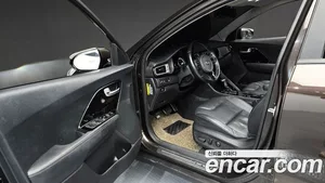 Kia Niro, 2016 — миниатюра 10
