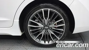 Hyundai Avante, 2017 — миниатюра 7
