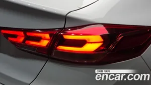Hyundai Avante, 2017 — миниатюра 9