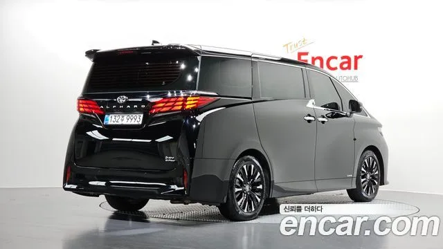 Toyota Alphard, 2026 — фото автомобиля из Кореи