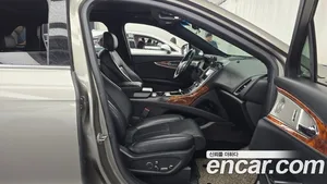Lincoln MKX, 2017 — миниатюра 11