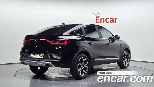 Renault XM3, 2022 — фото автомобиля из Кореи