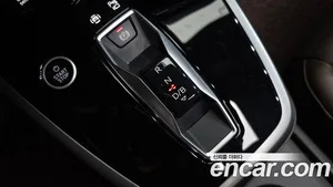 Audi Q4 e-tron, 2023 — миниатюра 11