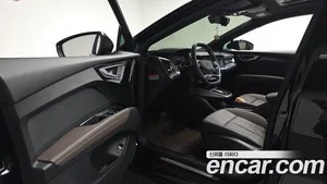 Audi Q4 e-tron, 2023 — миниатюра 12