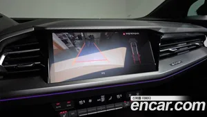 Audi Q4 e-tron, 2023 — миниатюра 20