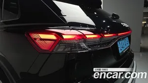 Audi Q4 e-tron, 2023 — миниатюра 8