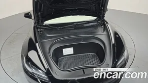 Tesla Model 3, 2024 — миниатюра 6