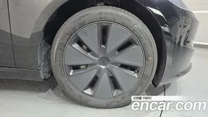 Tesla Model 3, 2024 — миниатюра 7