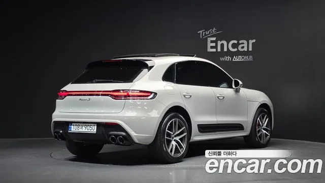 Porsche Macan, 2023 — фото автомобиля из Кореи