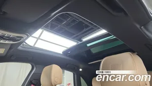 Porsche Macan, 2023 — миниатюра 22