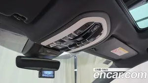 Porsche Macan, 2023 — миниатюра 24