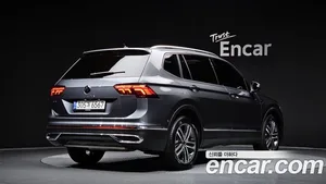 Volkswagen Tiguan, 2023 — миниатюра 2