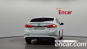 Hyundai Avante, 2017 — миниатюра 3