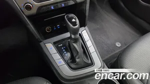 Hyundai Avante, 2017 — миниатюра 11