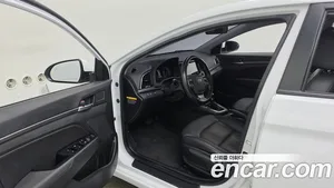 Hyundai Avante, 2017 — миниатюра 12