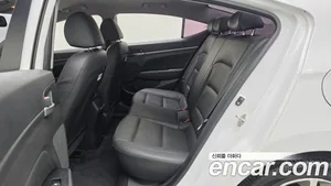 Hyundai Avante, 2017 — миниатюра 16